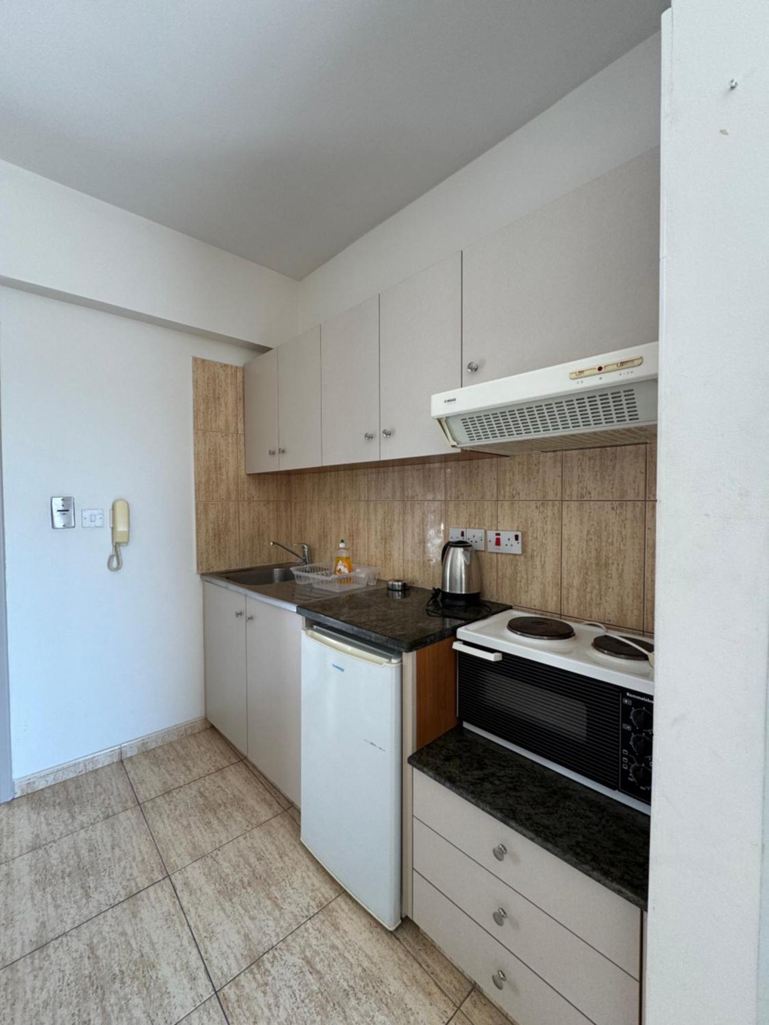 Marianna Hotel Apartments Lemesós Eksteriør bilde