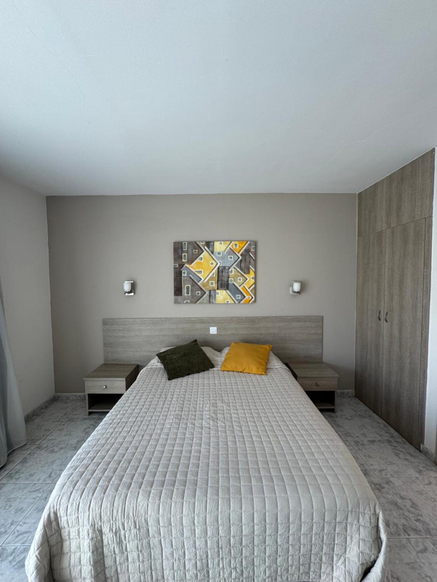 Marianna Hotel Apartments Lemesós Eksteriør bilde