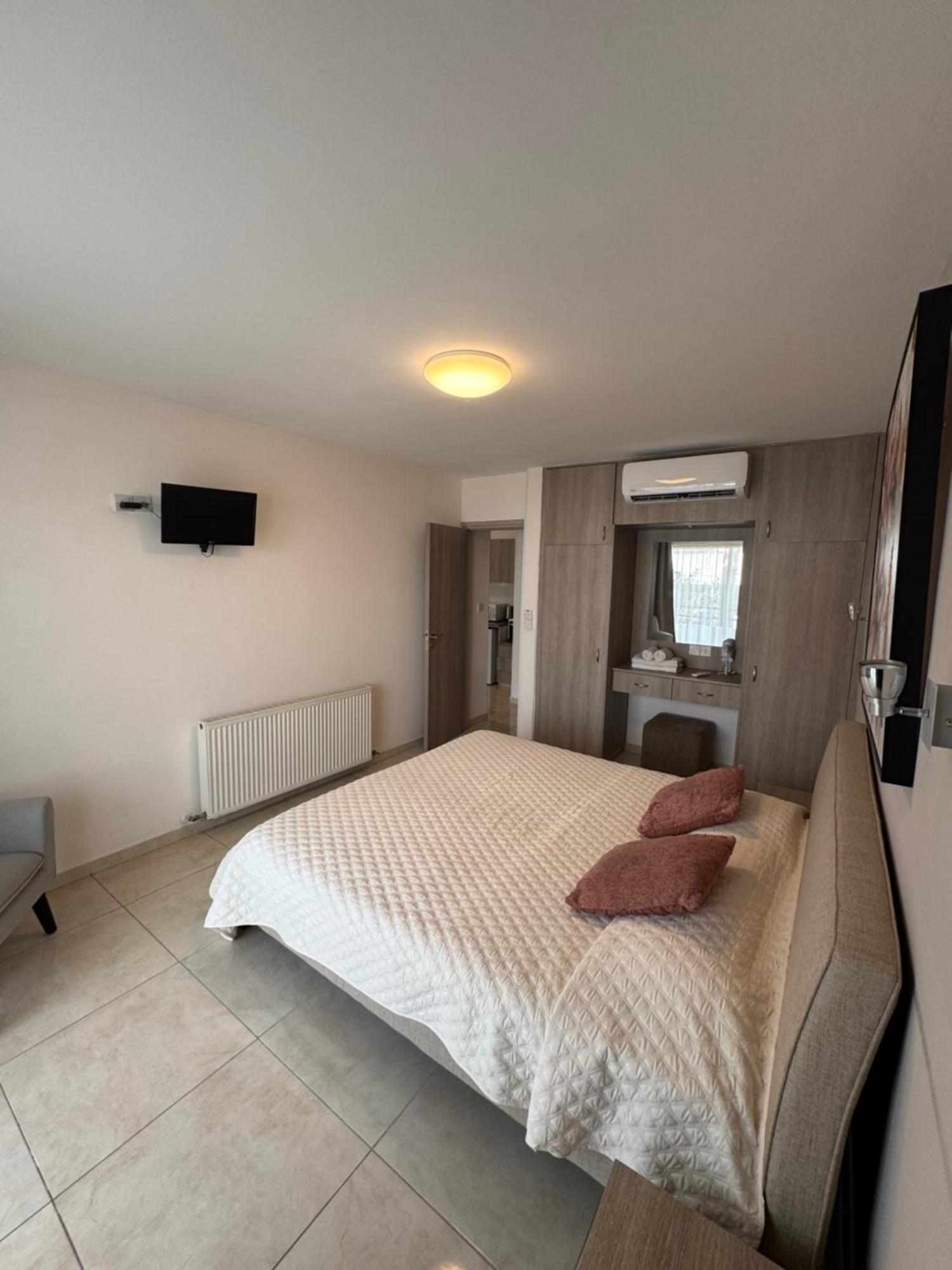 Marianna Hotel Apartments Lemesós Eksteriør bilde