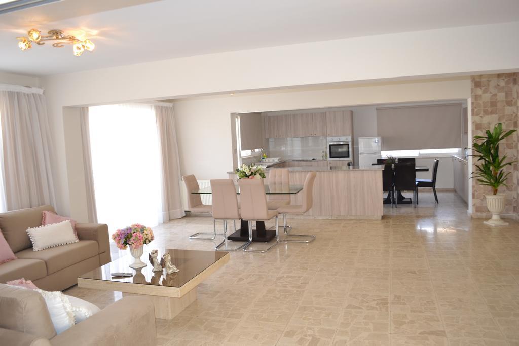 Marianna Hotel Apartments Lemesós Eksteriør bilde