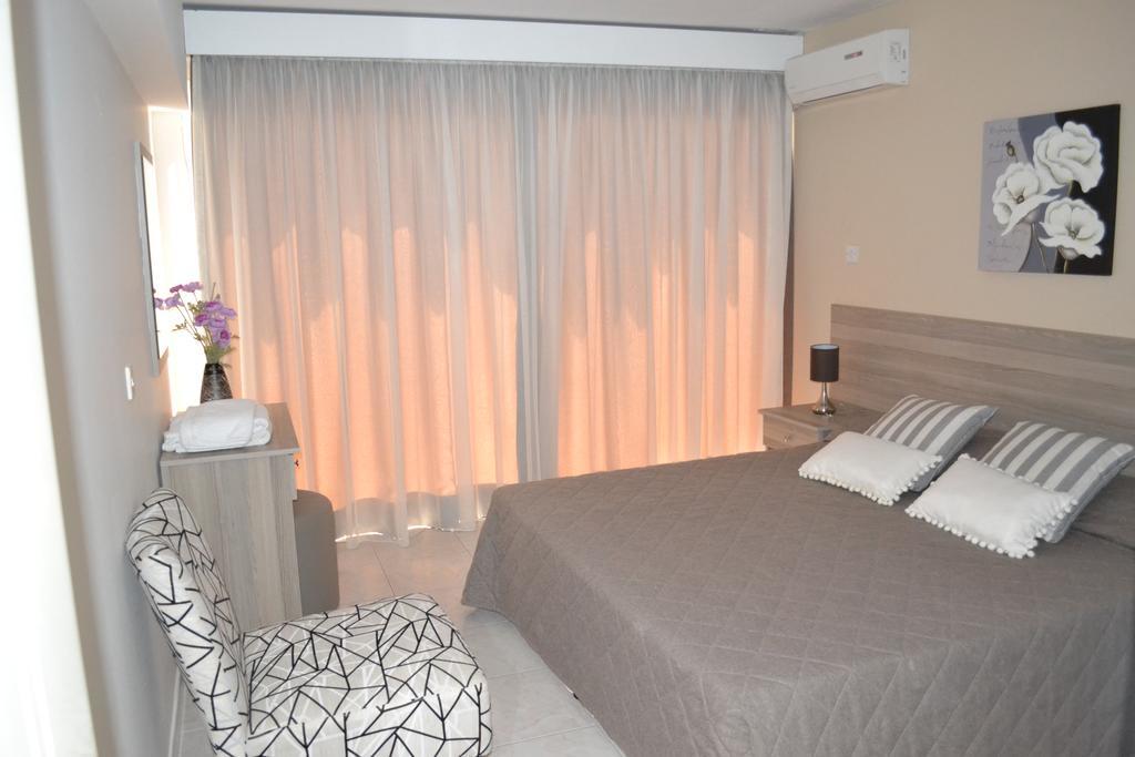 Marianna Hotel Apartments Lemesós Eksteriør bilde