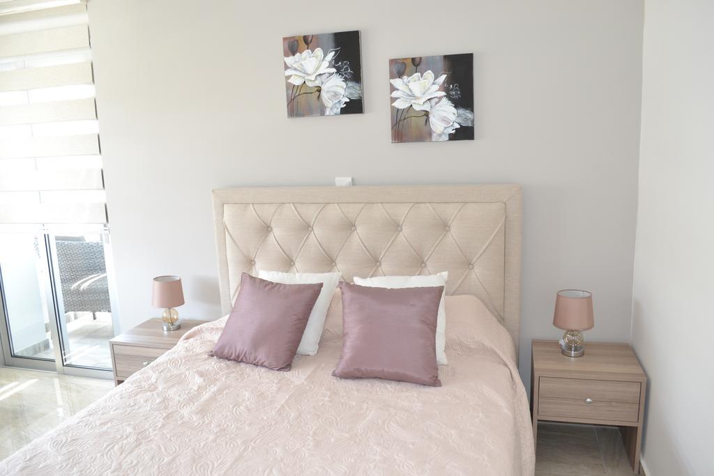 Marianna Hotel Apartments Lemesós Eksteriør bilde