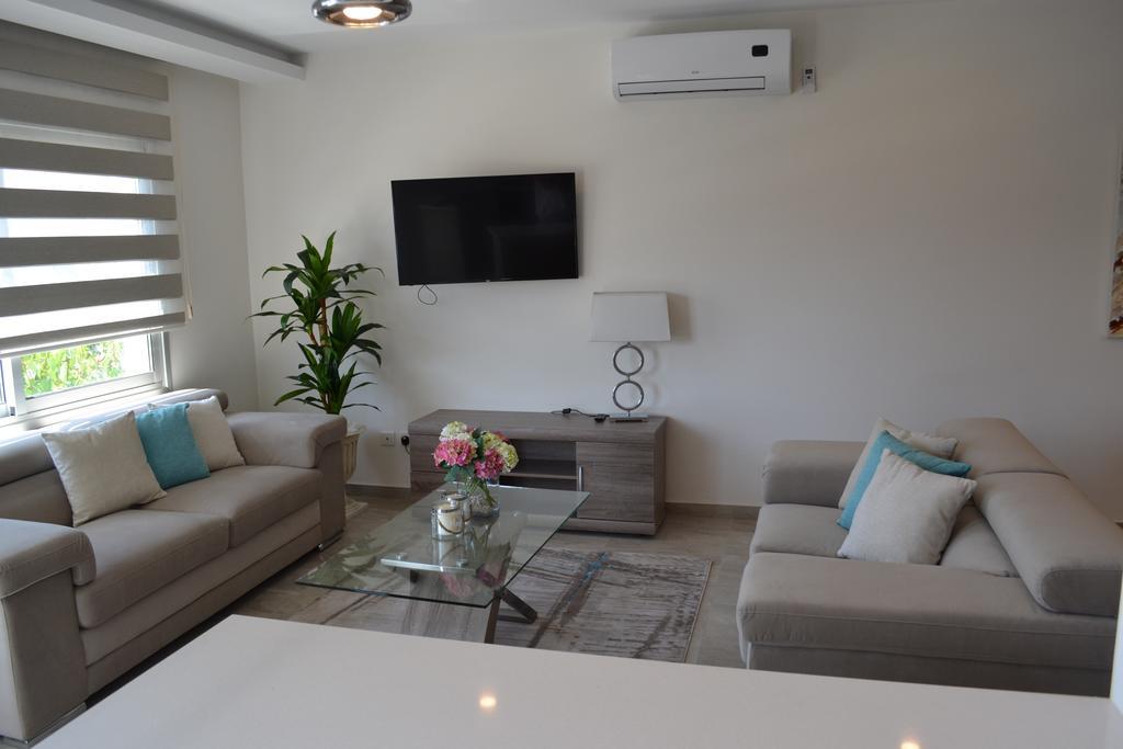 Marianna Hotel Apartments Lemesós Eksteriør bilde